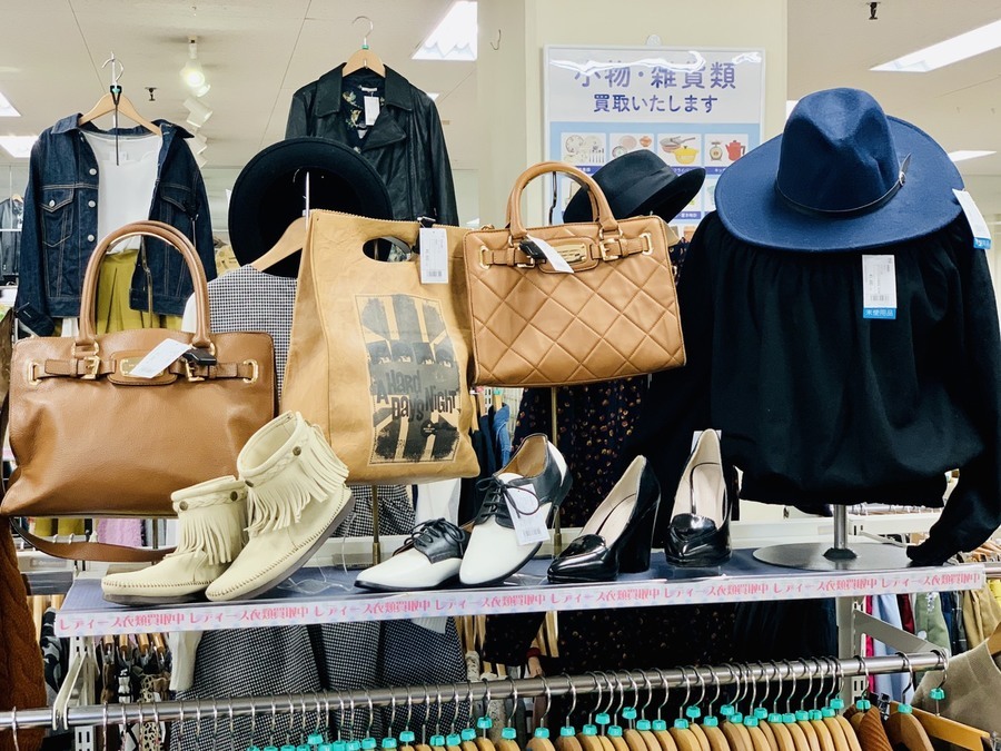 レディース 古着 まとめ売り7袋 約130点程 レディース冬物買取スタート!古着はトレファクへ!!【いわき平店