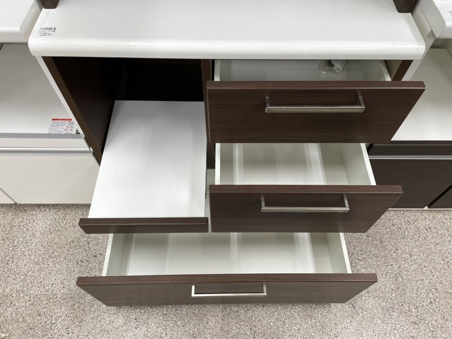 ニトリ】2枚扉レンジボード ダークブラウンを買取入荷致しました 