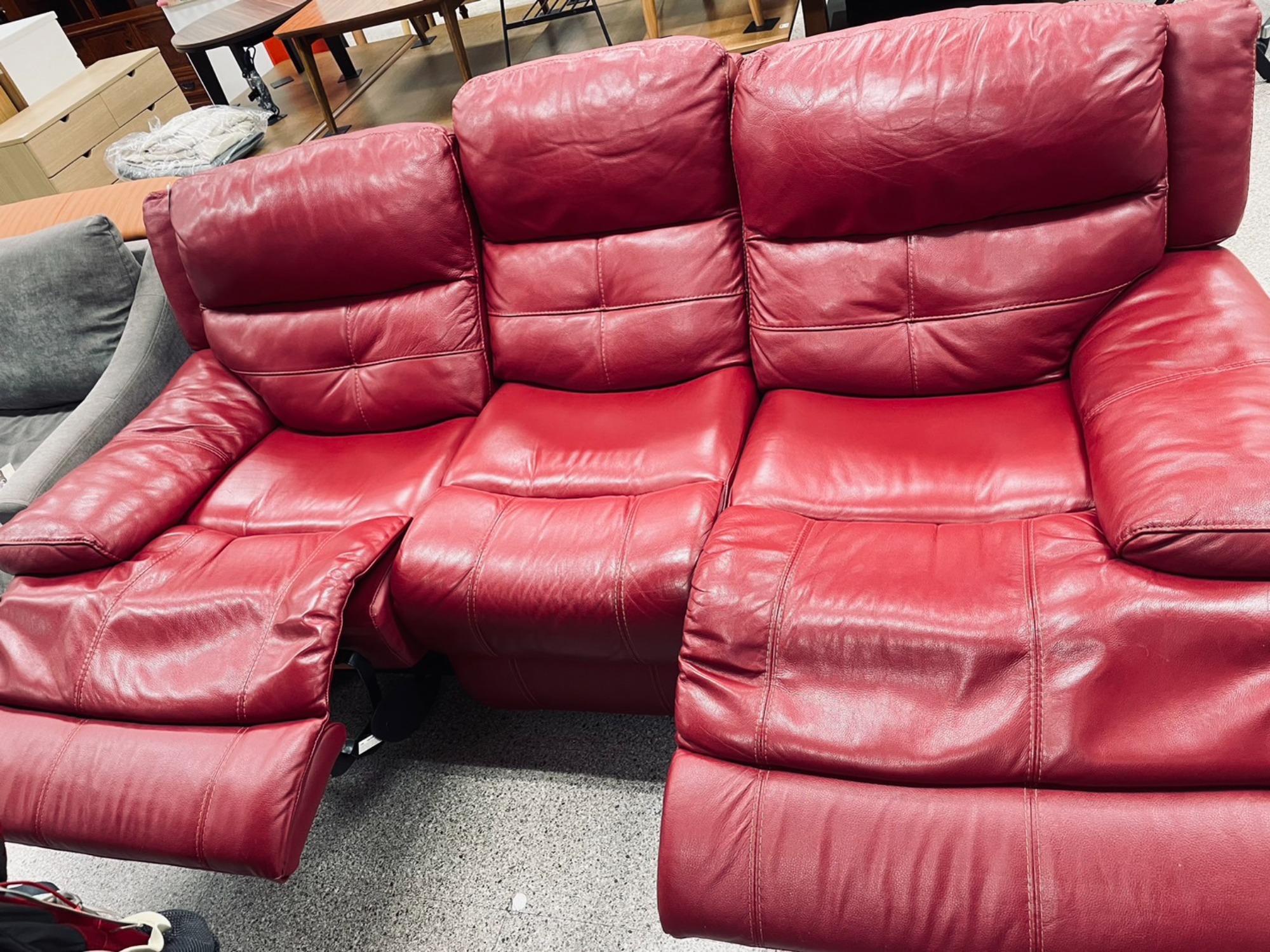 VIOLINO/ヴァイオリーノ】リクライニングソファーを買取入荷致しました