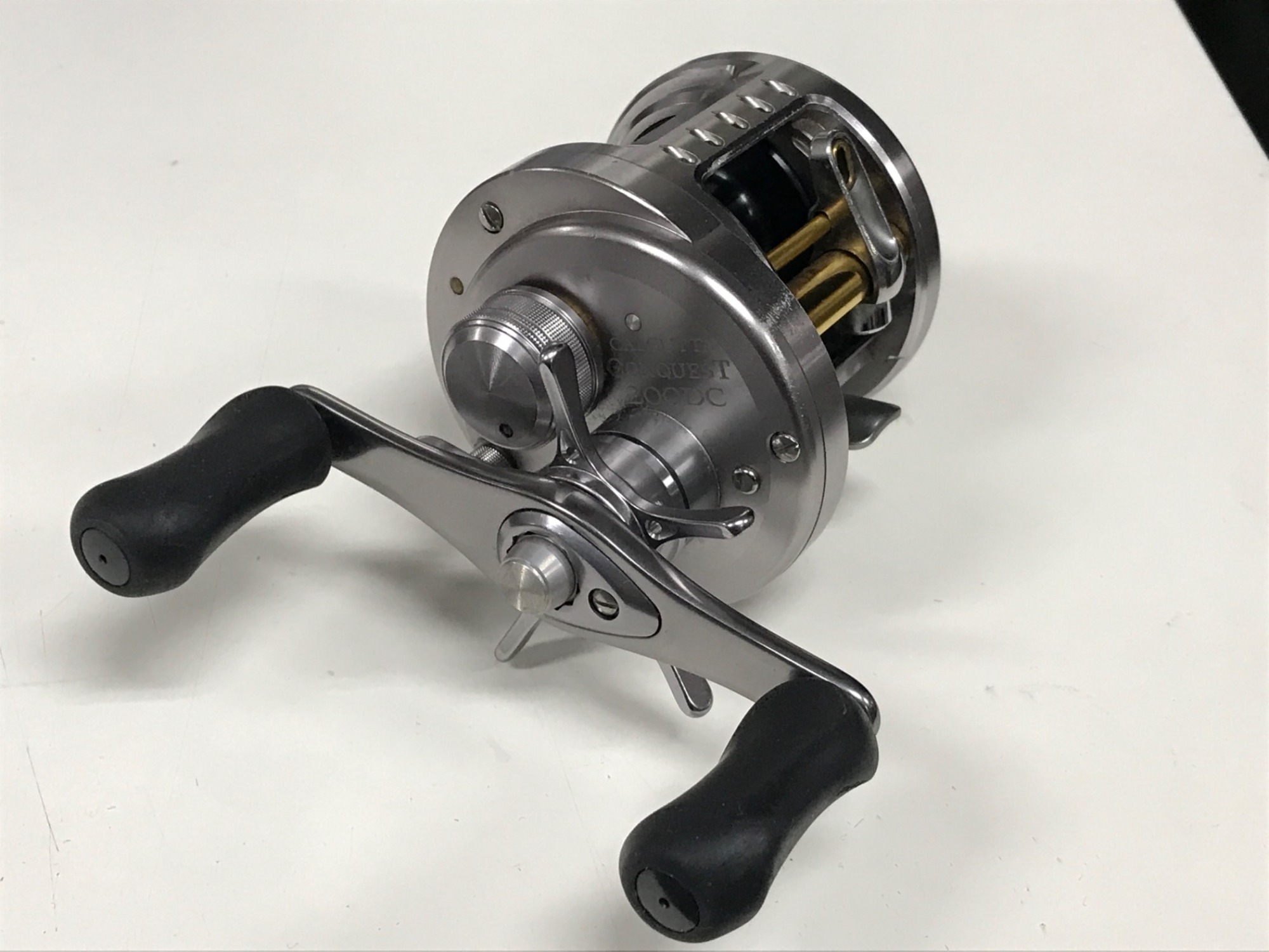 2025年レディースファッション福袋特集 SHIMANO（シマノ）のベイトリール 09カルカッタコンクエスト リール