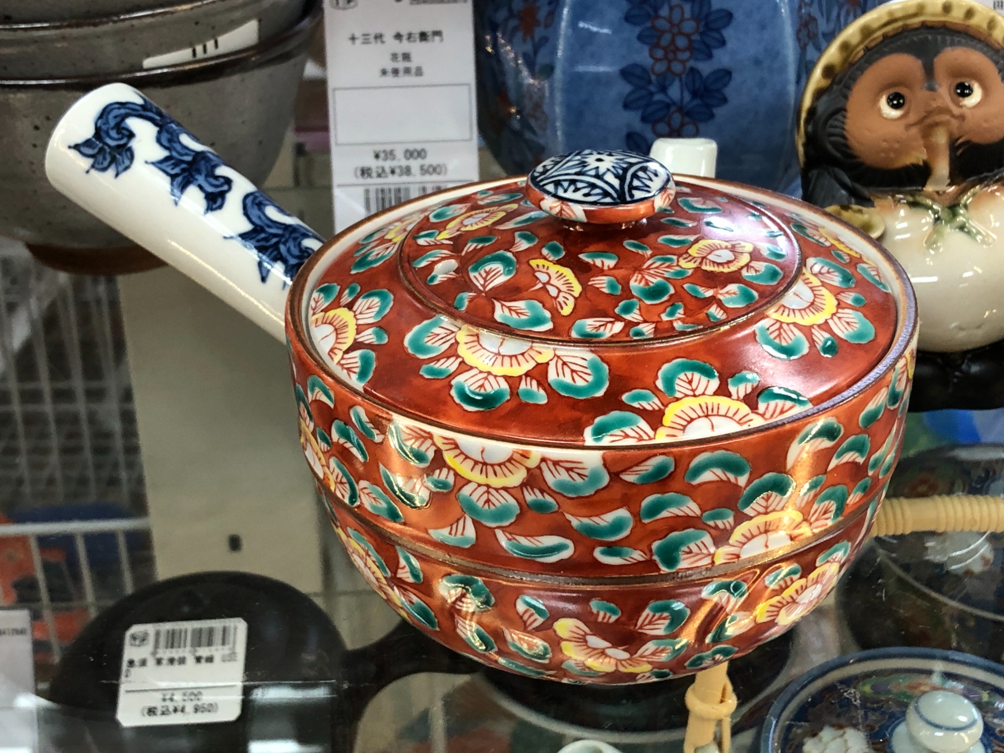 和食器買取強化中！】京焼の急須茶器 赤濃牡丹唐草を買取入荷しました