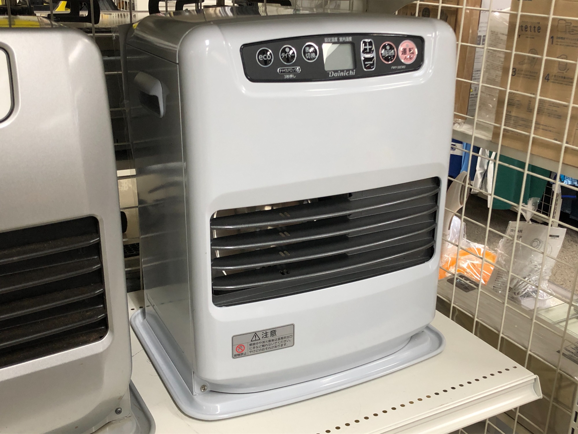 【トレファク松原店】ダイニチ石油ファンヒーターのご紹介です！ DAINICHI(ダイニチ)の石油ファンヒーターを買取入荷しました！中古家電