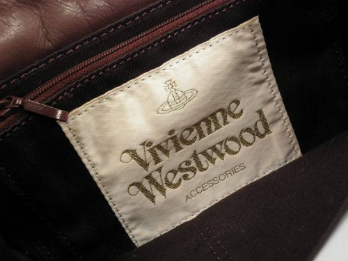 【Vivienne Westwood(ヴィヴィアンウエストウッド)のレザーショルダーバッグを買取入荷しました！福島県 いわき市にあるリサイクルショップ トレファクいわき平店 】 [2015.