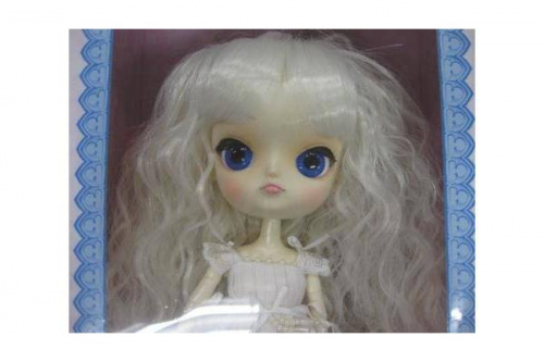 人形のﾀﾞﾙﾐﾙﾌｪ