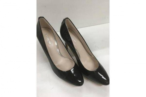 ブランド・ラグジュアリーの靴