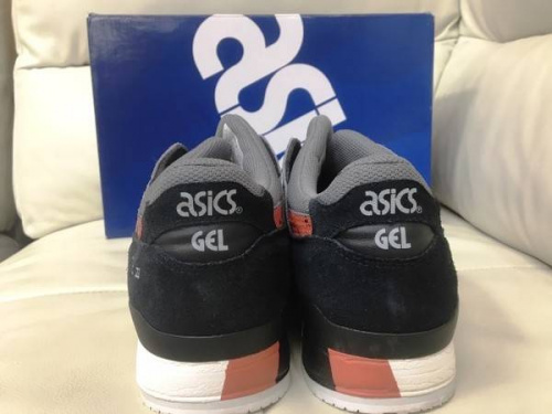 ASICSのアシックス