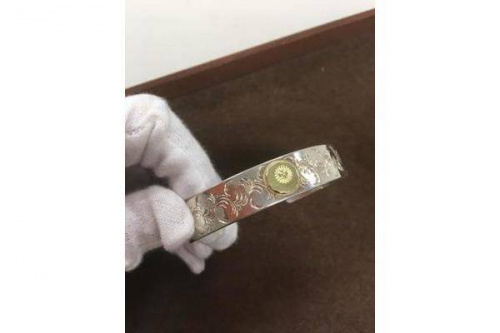 WING ROCKのバングル