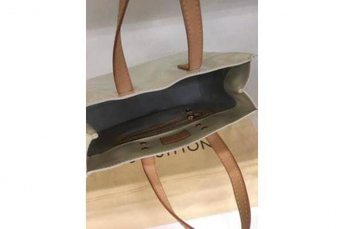 LOUIS VUITTON¤Î¥È¡¼¥È¥Ð¥Ã¥°