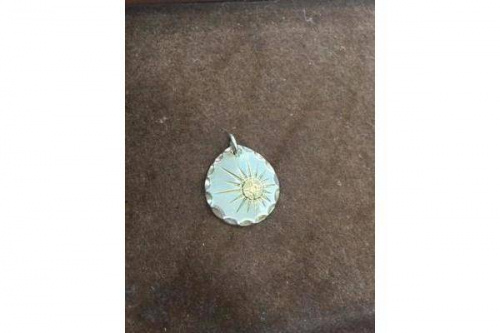 アクセサリーのFIRST　ARROWS