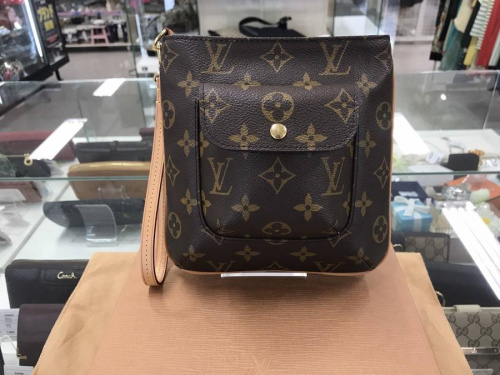 バッグのポシェット