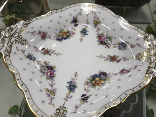 ロイヤルアントワネットのプレート