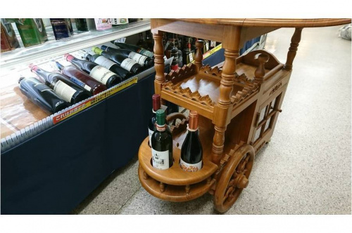 ワゴンテーブルのテーブル