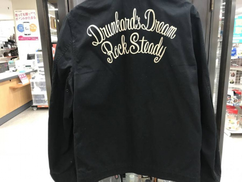 ジャケットのWACKOMARIA