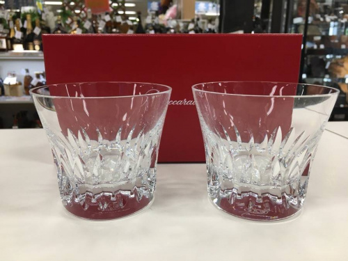 ブランド・ラグジュアリーのグラス