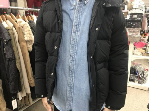 レディースファッションのジャケット