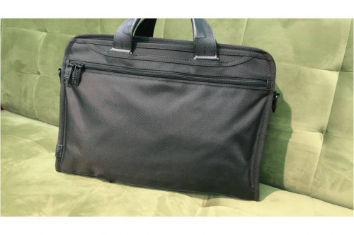 バッグのTUMI