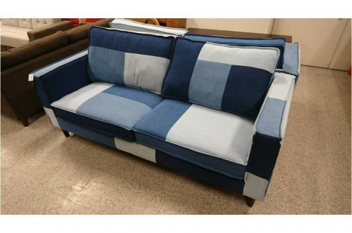 家具・インテリアの3人掛けソファー