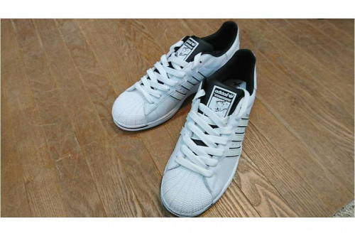 メンズファッションのスニーカー