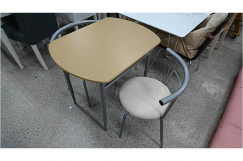 家具のダイニングセット