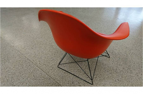 イームズのHerman Miller