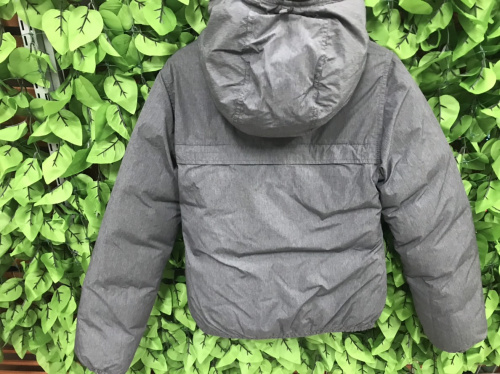 ダウンジャケットのDUVETICA