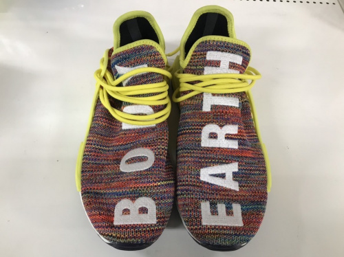 メンズファッションのスニーカー