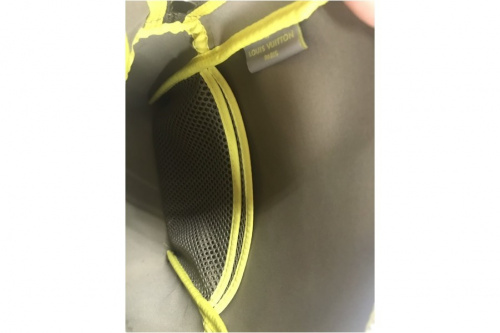 ショルダーバッグ