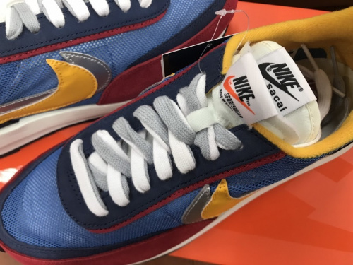 スニーカーのNIKE