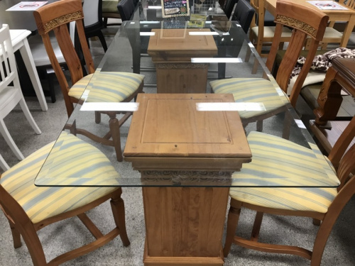 家具のダイニングセット