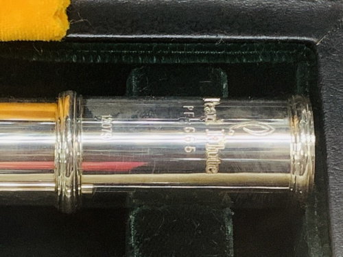 ギター　ベース　ドラム　ウクレレ　エフェクター　アンプ　トランペット　サックス　フルートのフルート