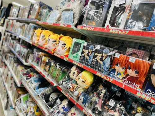 おもちゃ買取のフィギュア アニメグッズ ゲーム トミカ ミニカー ぬいぐるみ 女の子 昭和レトロ ブリキ 幼児 ガラクタ 特撮