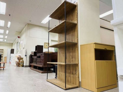 中古家具の食器棚 ソファー ベット マットレス オフィス 事務用品 ダイニング 引っ越し デザイナーズ 1点から ヴィンテージ ニトリ