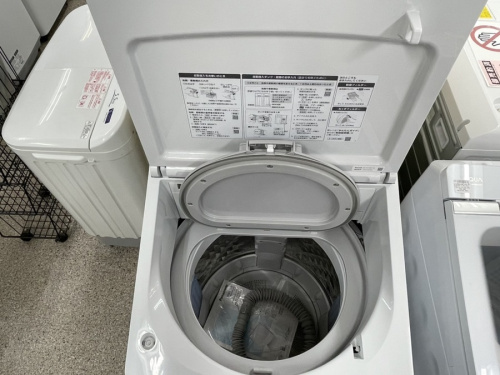 出張買取の冷蔵庫　洗濯機　テレビ　エアコン　ソファ　カップボード　ダイニングセット　収納家具