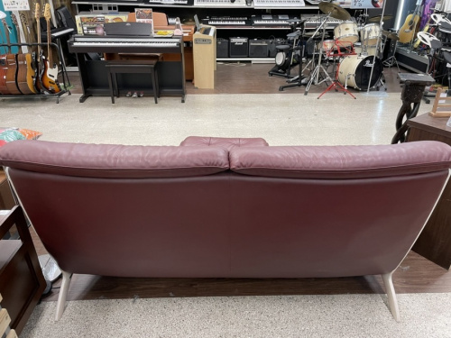 出張買取の冷蔵庫 洗濯機 テレビ エアコン ソファ カップボード ダイニングセット 収納家具