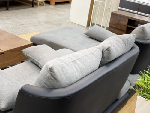 出張買取の冷蔵庫 洗濯機 テレビ エアコン ソファ カップボード ダイニングセット 収納家具