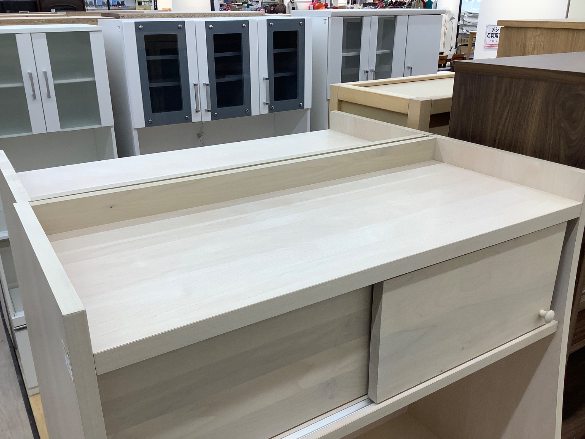 堀田木工】レンジ台が入荷しました！｜2023年01月29日｜リサイクル 