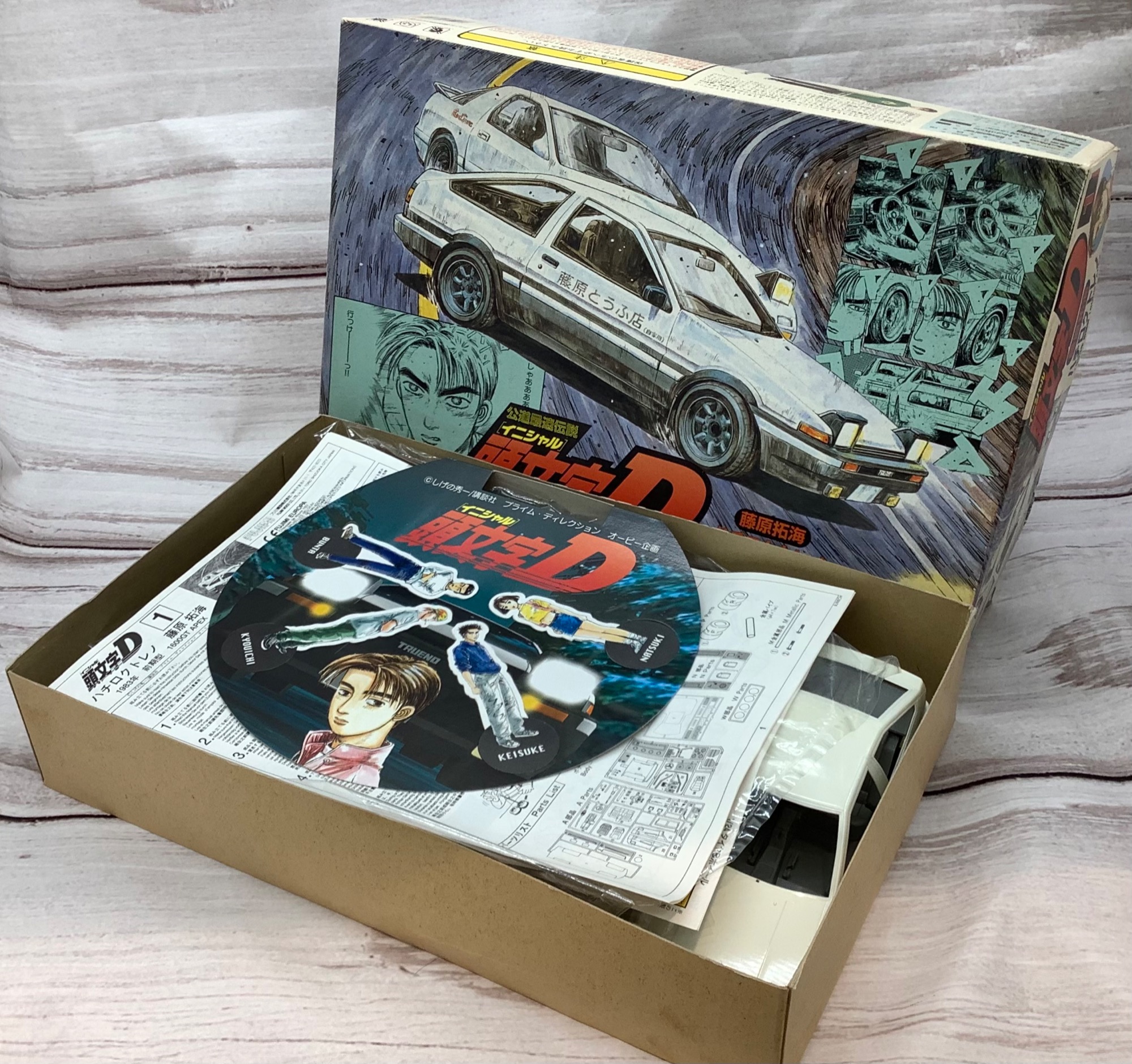 頭文字D】藤原拓海 AE86トレノ1/24 プラモデルが入荷しました！｜2023