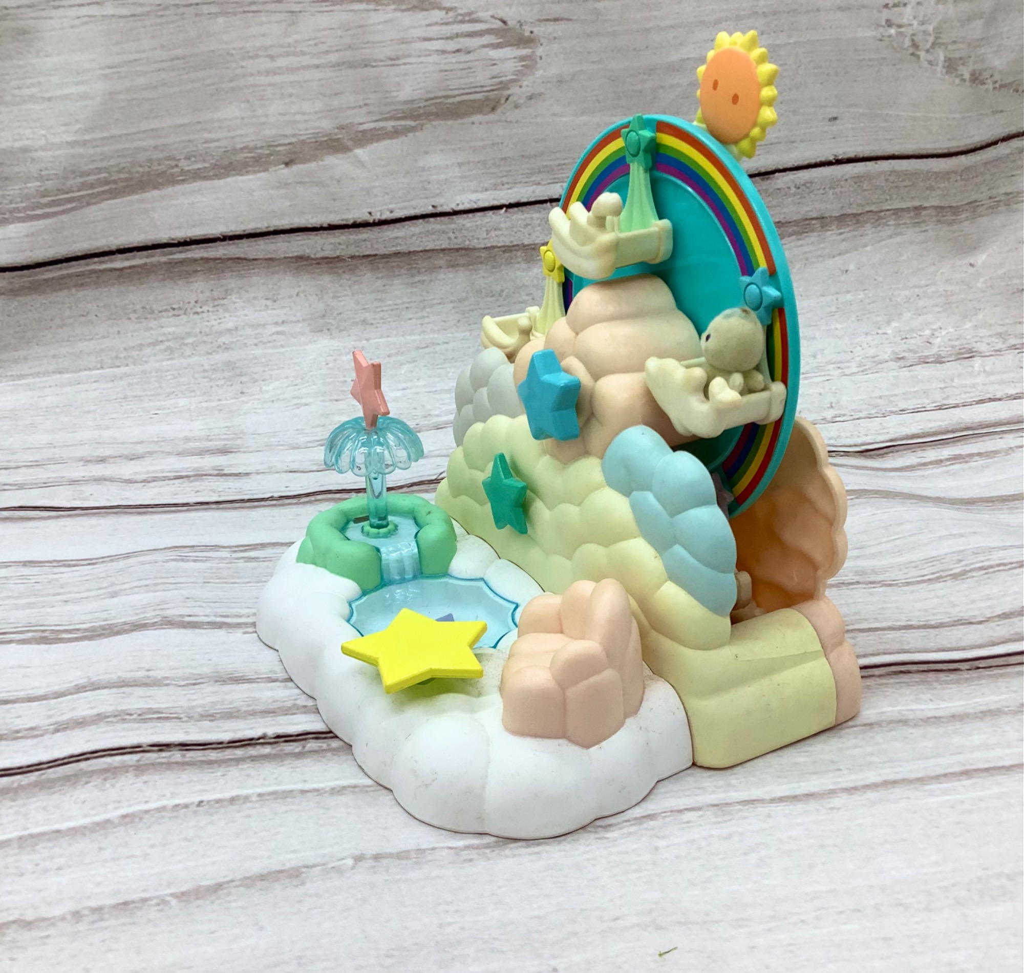 シルバニアファミリー おとぎの国シリーズ空に浮かぶ城 ふき取る 虹と  