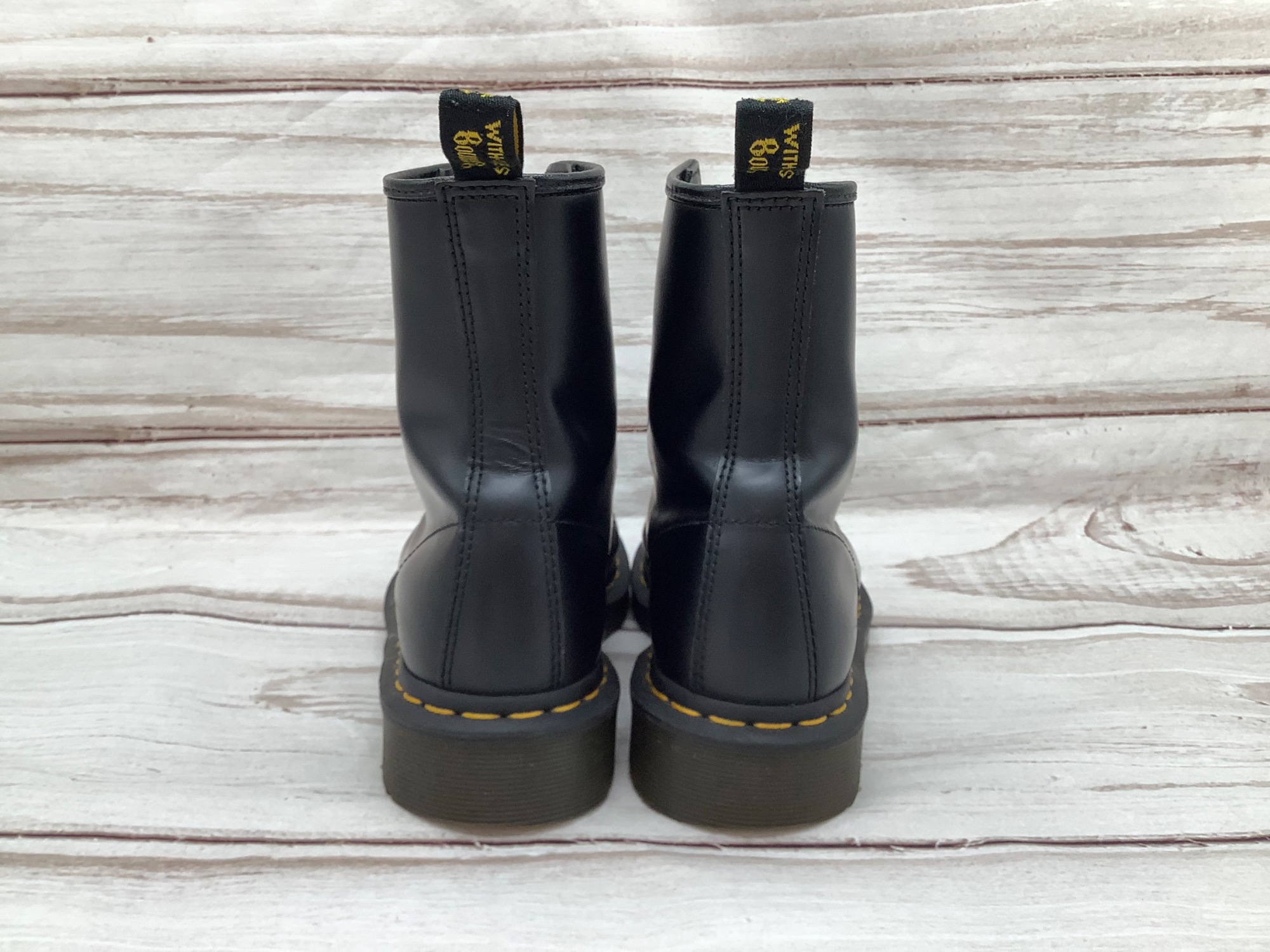 イオンモール常滑店】Dr.Martensの8ホールブーツです！