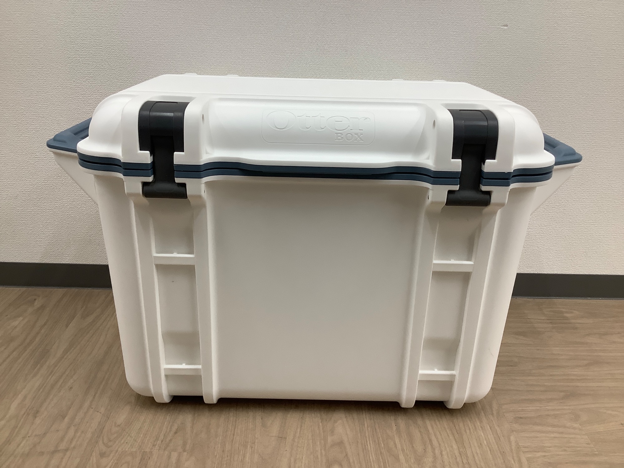 オッター】クーラーボックスが入荷いたしました♪｜2024年08月06日  