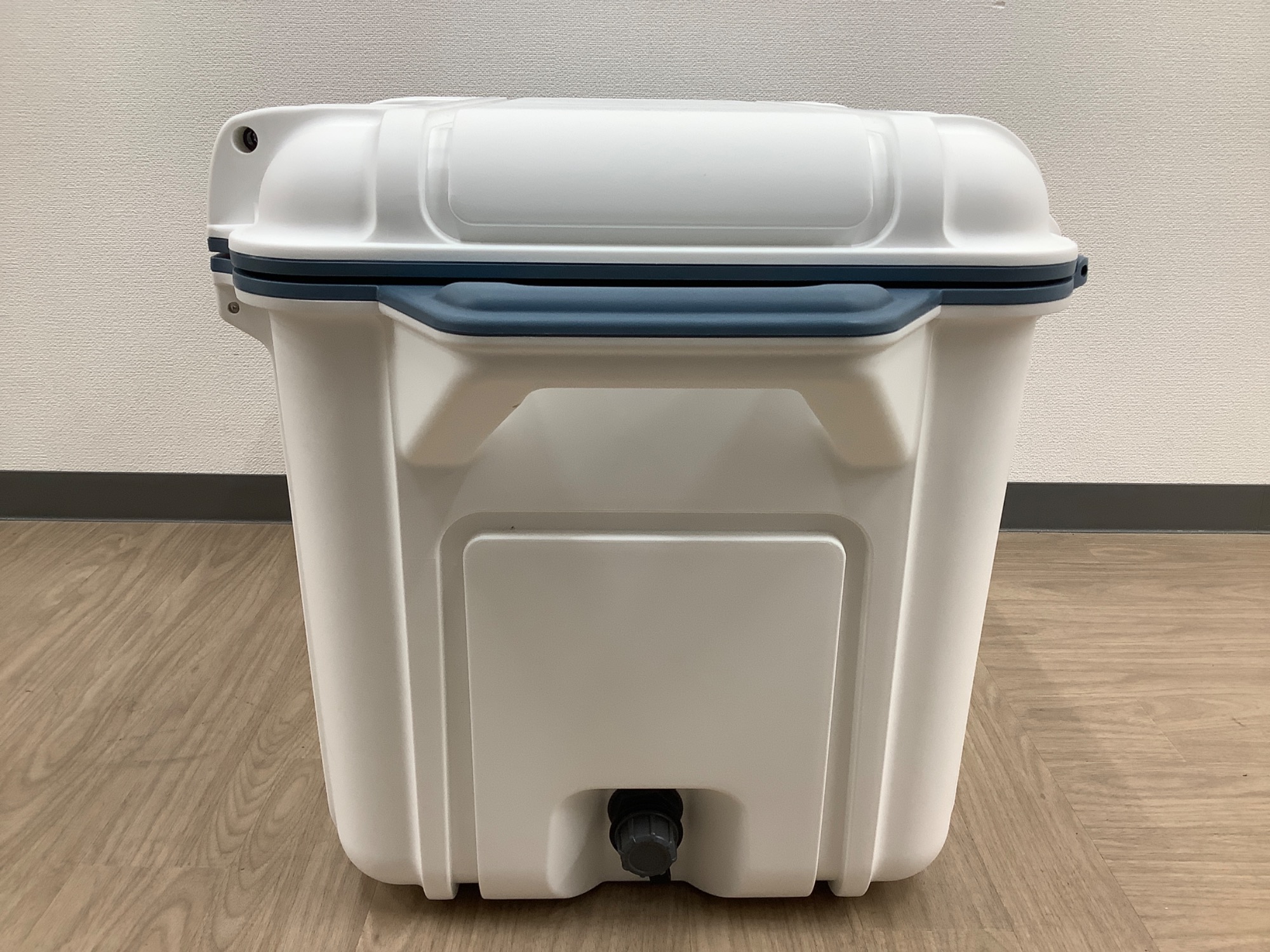 トレファク イオンモール常滑店】OTTERのクーラーボックスです