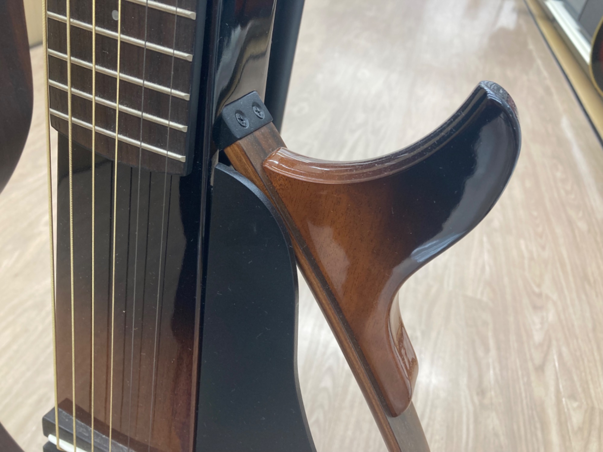 トレファク イオンモール常滑店】YAMAHAのサイレントギターをご紹介し