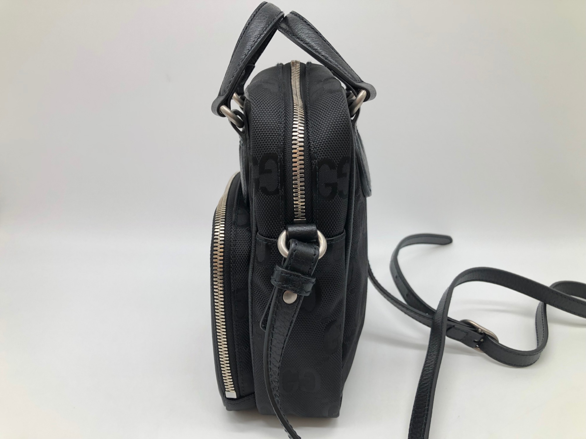 GUCCI(グッチ)の”Off the Grid”ショルダーバッグが入荷しました