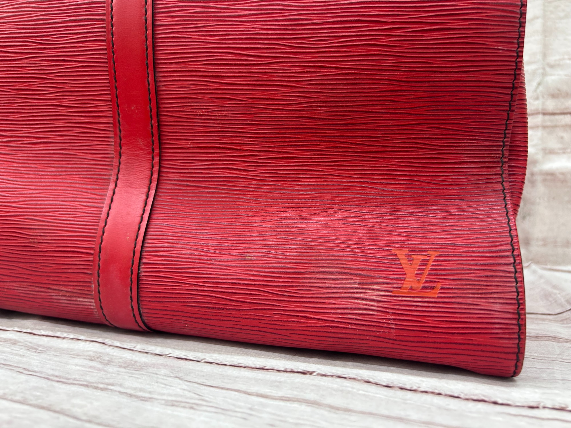 LOUIS VUITTON/ルイヴィトン】ボストンバッグ エピ ”M42977” が