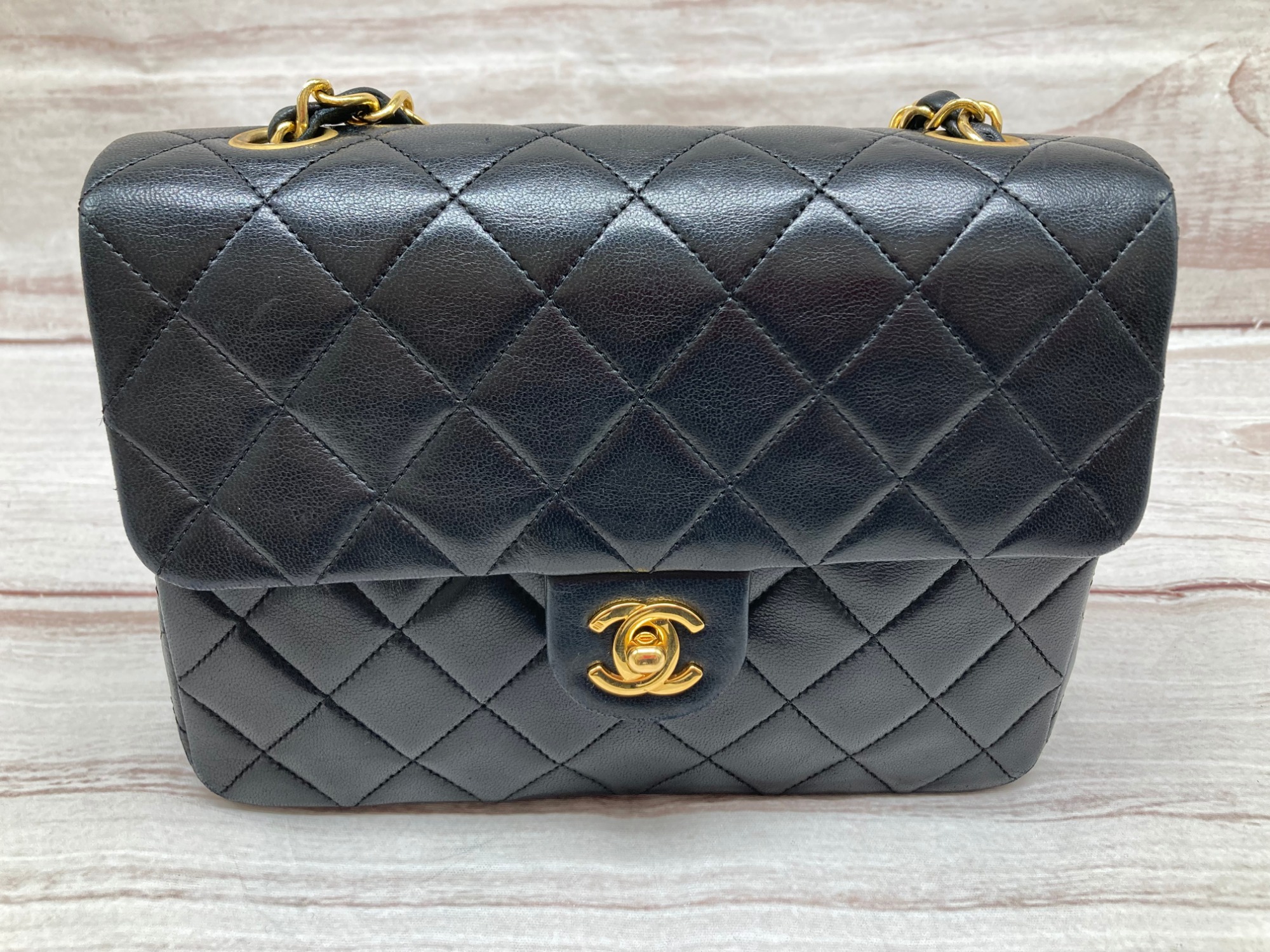 CHANEL/シャネル】チェーンショルダーバッグ”マトラッセ20”が入荷しま