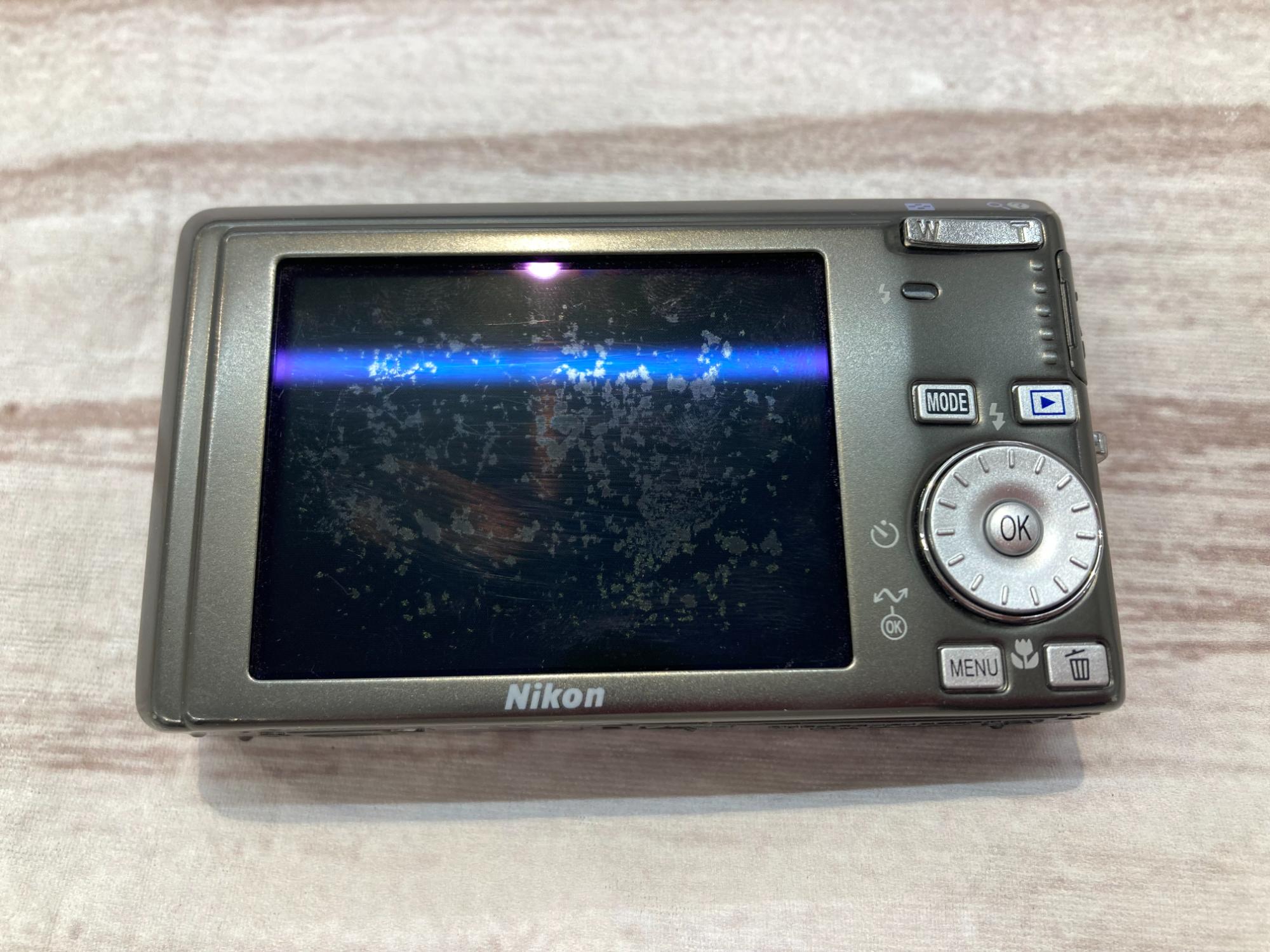 Nikon/ニコン】コンパクトデジタルカメラ ”COOLPIX S500