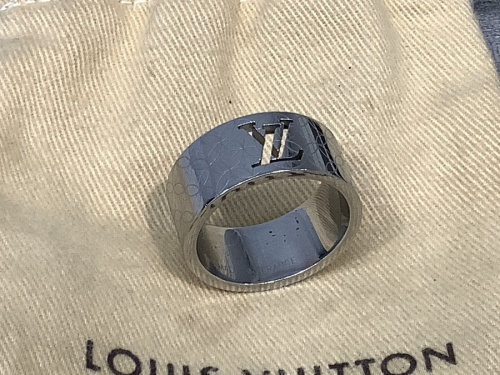 ブランド販売のLOUIS VUITTON