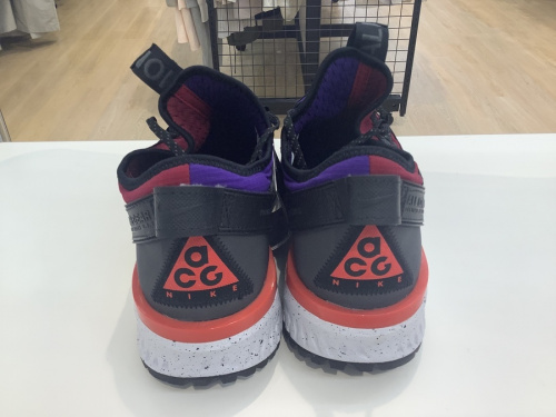 スニーカーのACG REACT TERRA GOBE