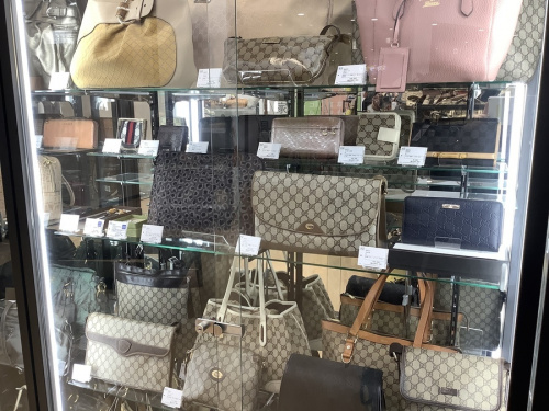 GUCCIのCHANEL