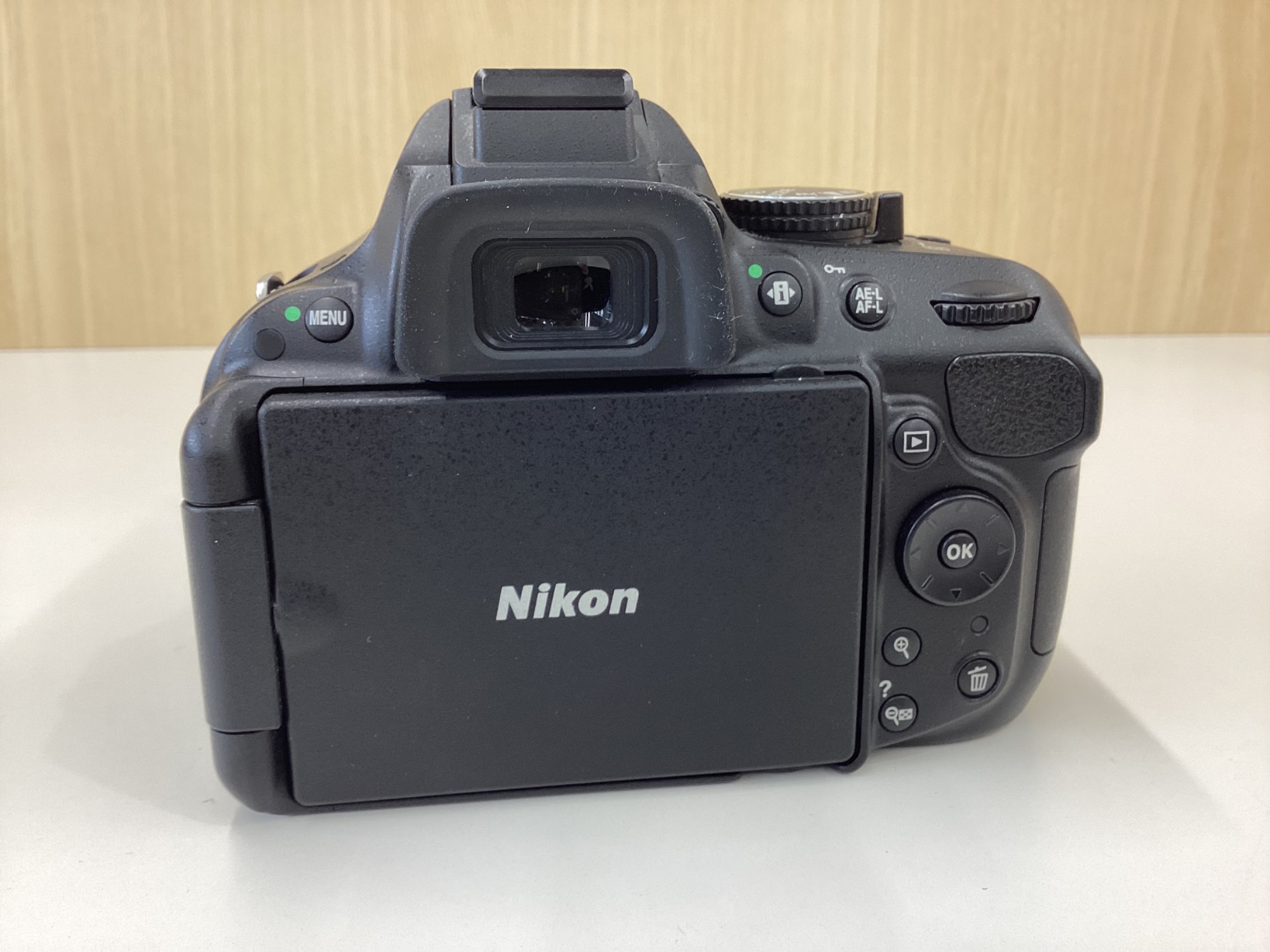 ニコン　入門書　Nikon Nice Shot　フィルム/デジタル一眼レフ　希少 ニコン 入門書 Nikon Nice Shot フィルム/デジタル一眼レフ 希少
